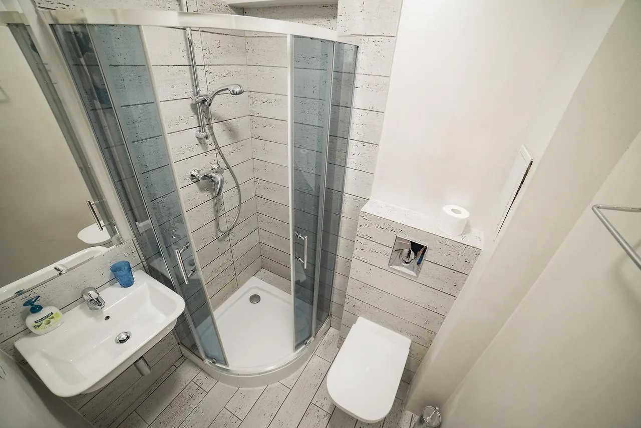 Koro De Varsovio - Apartament Ciasna 10 Πολωνία